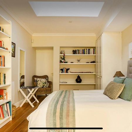 Guest Suite - Leafy Constantia Guest House Kapstadt Exterior foto